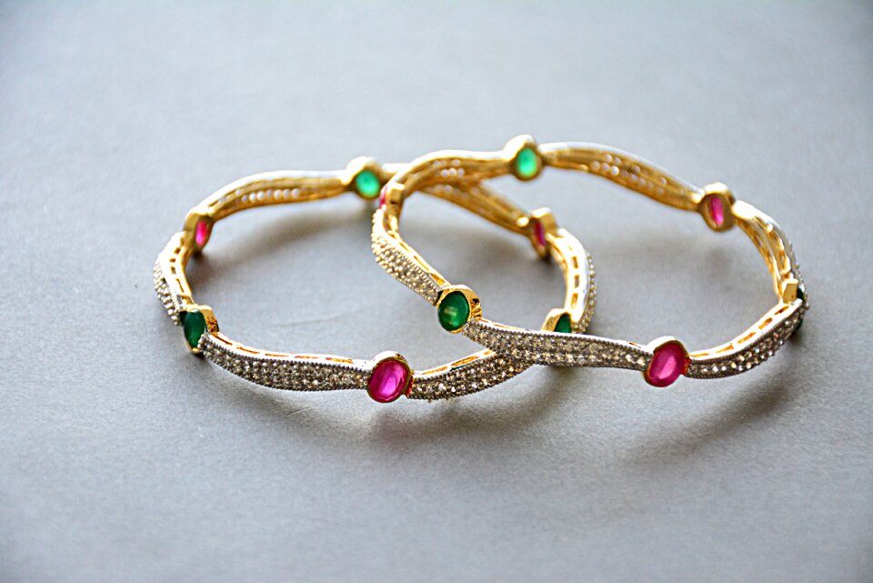 Fashion jewelry accessories