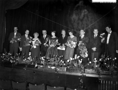 Afscheid_Familie_Doorsnee_in_Concertgebouw,_Bestanddeelnr_909-4985