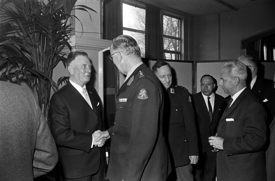 Afscheid_Dick_Busem,_Bestanddeelnr_920-1957