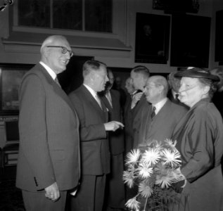 Afscheid_Prof._F._de_Vries_Amsterdam,_1954