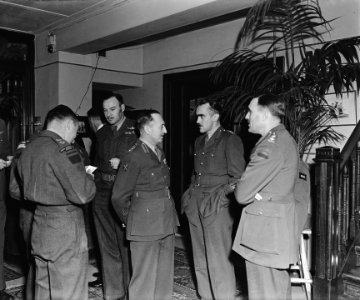 Afscheidsdiner_voor_de_Canadese_luitenant-generaal_G.G._(Guy_Granville)_Simonds.,_Bestanddeelnr_901-2414