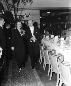Afscheidsdiner_Luitenant_Generaal_Simmonds,_Bestanddeelnr_901-2417