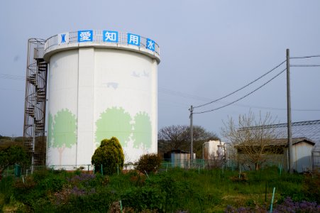 Aichi_Aqueduct_water_tower_in_Mihama