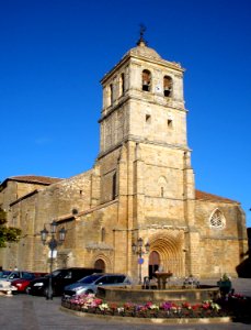 Aguilar_de_Campoo_-_Colegiata_de_San_Miguel_Arcángel_07