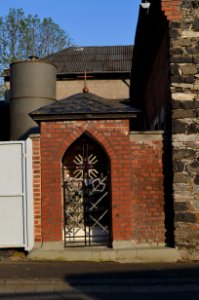 Ahlbach,_Gefallenendenkmal_neben_Vorderstraße_16