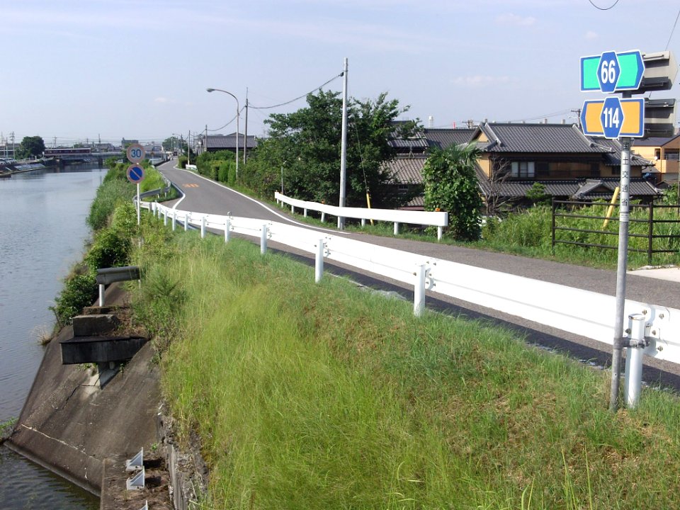 Aichi_Pref_r-114_Takara1