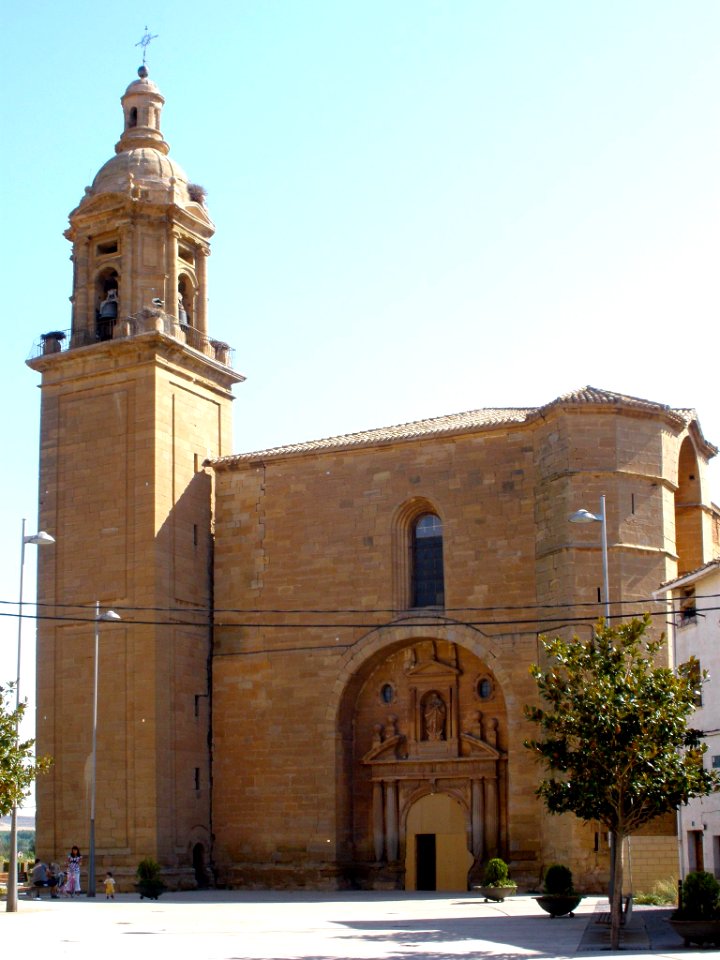 Agoncillo_-_Iglesia_de_Santa_Maria_de_la_Asuncion_01