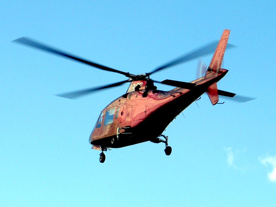 Agusta_A109A_N188S_at_Teuge_(EHTE)