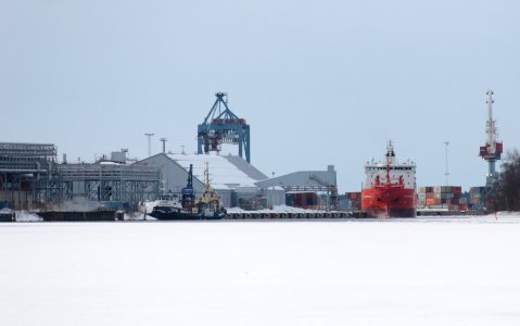 Agnes_Essberger_Nuottasaari_Harbour_Oulu_20210320_03