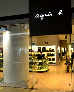 AgnèsbFestivalWalk