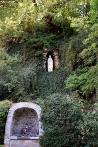 Ahden_-_Kluskapelle_-_Marienstatue
