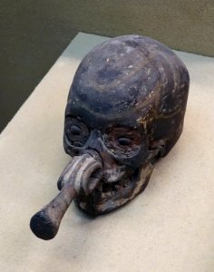Ahnen_cult_-_Naturhistorisches_Museum_Nürnberg_-_Nuremberg,_Germany_-_DSC03855