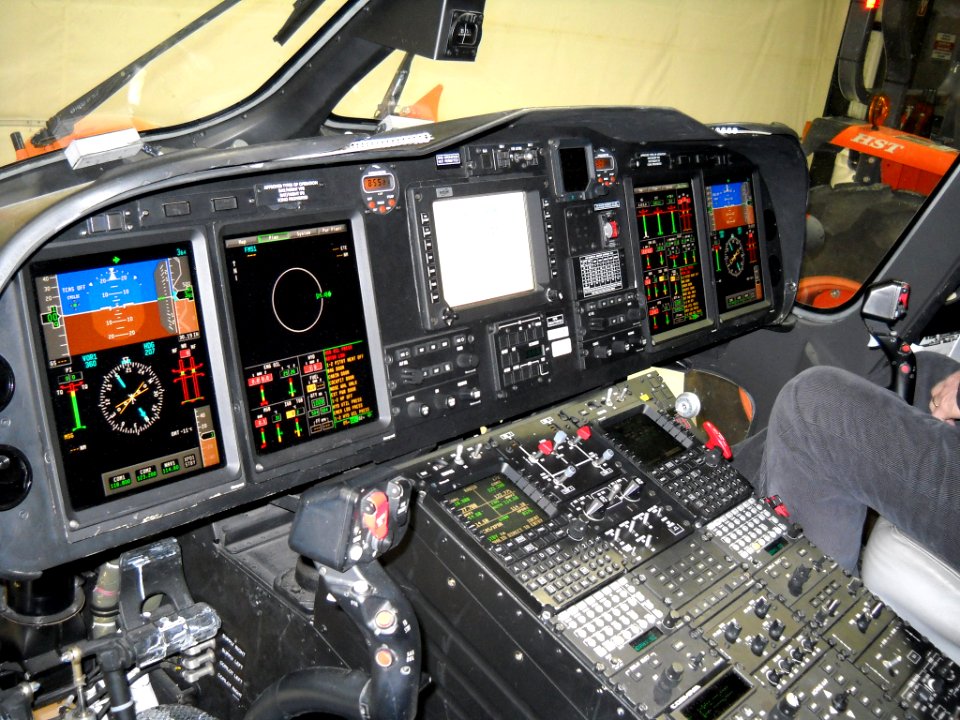 AgustaWestland_AW139_Instrument_Panel