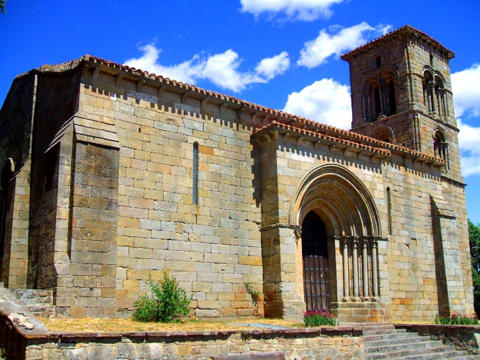Aguilar_de_Campoo_-_Ermita_de_Santa_Cecilia_3