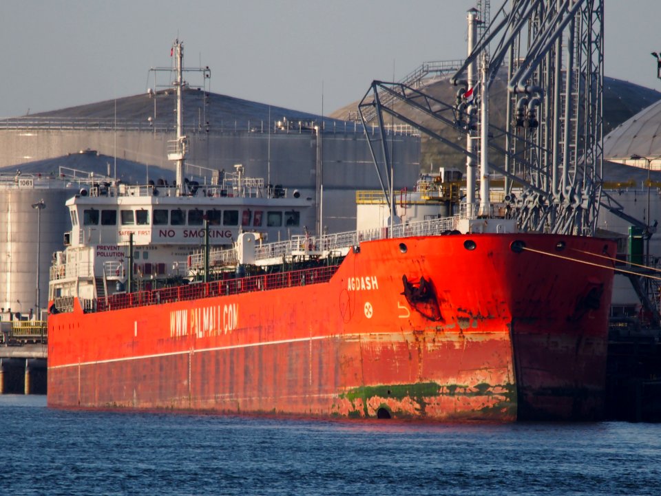 Agdash_-_IMO_9435325,_7e_Petroleumhaven,_Port_of_Rotterdam,_pic1