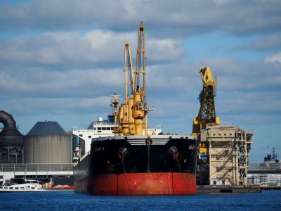 Agapi_S_(ship,_2012)_IMO_9514822,_Vlothaven_pic1