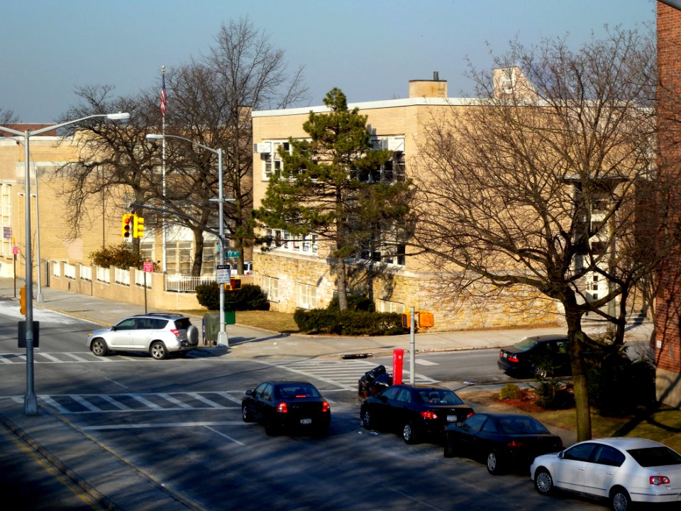 AGBell_PS205Q_Bell_Blvd_77_Av_Bayside_jeh