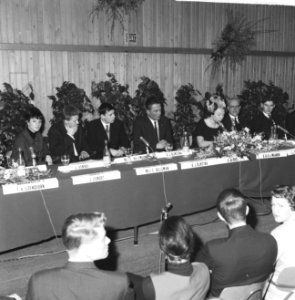 Afsluiting_Nationale_herdenking_1813-1963_in_Rijnhotel_te_Rotterdam,_Prinses_Bea,_Bestanddeelnr_916-2494
