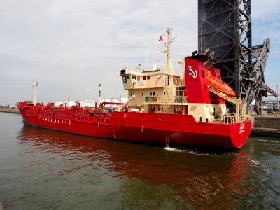 Agath_-_IMO_8820298,Boudewijnsluis,_Port_of_Antwerp_pic_9