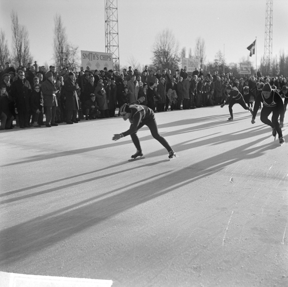 Afvalrit_voor_voetballers_op_de_Jaap_Edenbaan_,_de_junioren,_Bestanddeelnr_914-7558