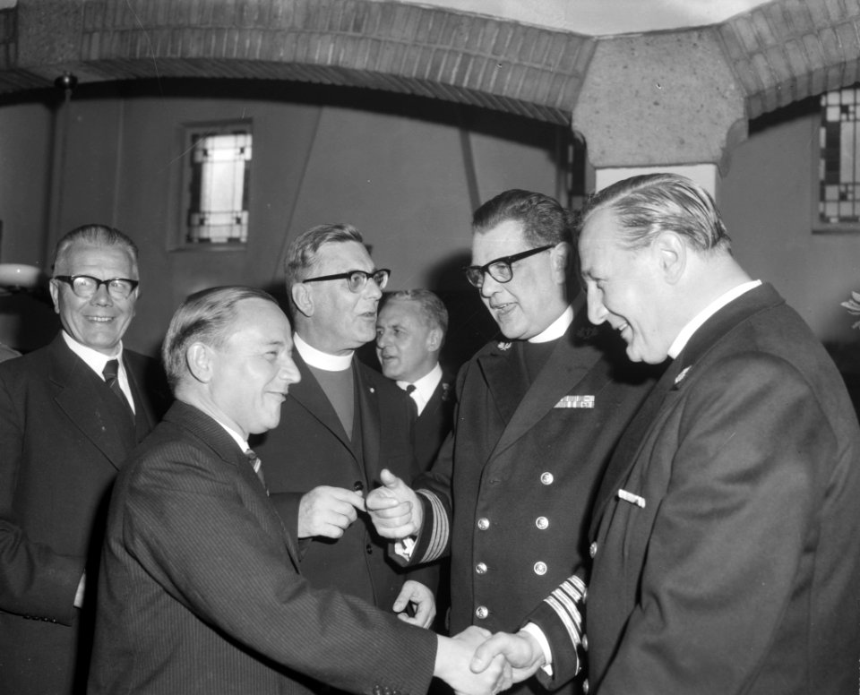 Afscheidsreceptie_van_Hoofd_Vloot_Aalmoezenier_kaptein_ter_Zee_Mgr_J_F_M_de_,_Bestanddeelnr_915-2716