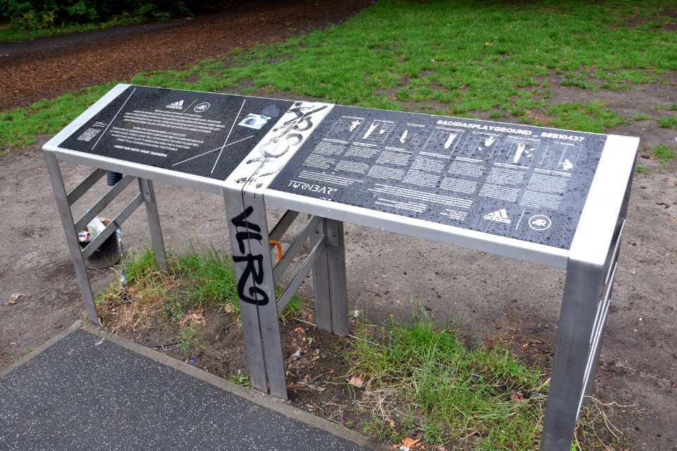 Adidas_Playground_Volkspark_Friedrichshain_7v9