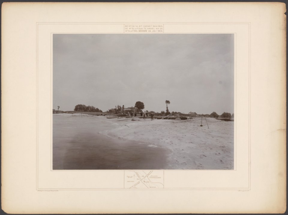 Afsluitdijk_te_Andel_na_de_afsluiting,_Bestanddeelnr_192
