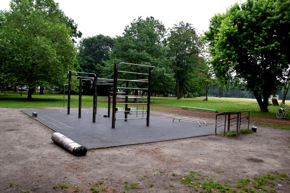 Adidas_Playground_Volkspark_Friedrichshain_3v9