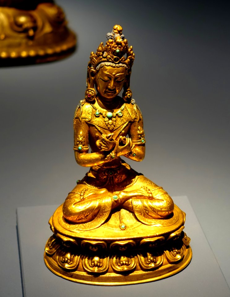 Adhibuddha_Vajradhara_(Dorje_Chang),_Tibet,_16th-17th_century_AD,_firegilt_bronze,_turquoise_-_Linden-Museum_-_Stuttgart,_Germany_-_DSC03677