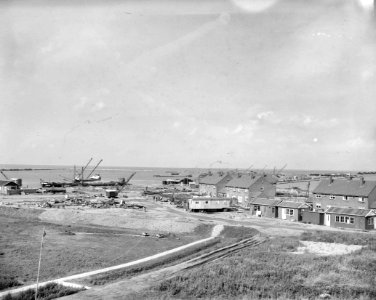 Afsluiting_Oosterpolder_Sluis_Lelystad_en_werkhaven,_Bestanddeelnr_907-9562