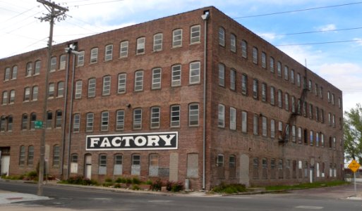 Adams_and_Kelly_bldgs_(Omaha)_E_bldg_from_SE_1