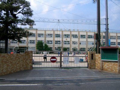 Adachi_higashiikou_elementary_school