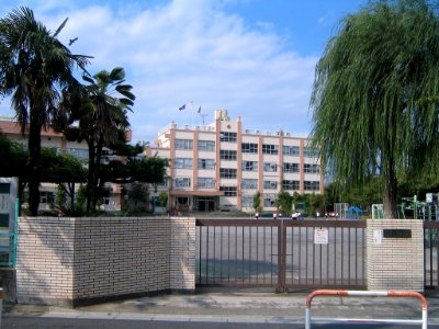 Adachi_shikahama_elem-sch