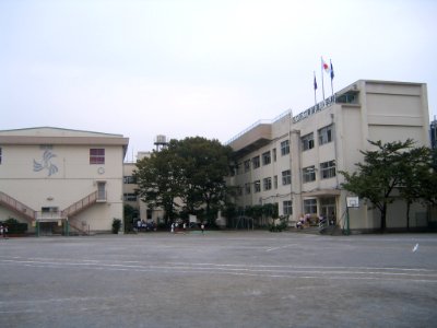 Adachi_higashi_ayase_elem-sch
