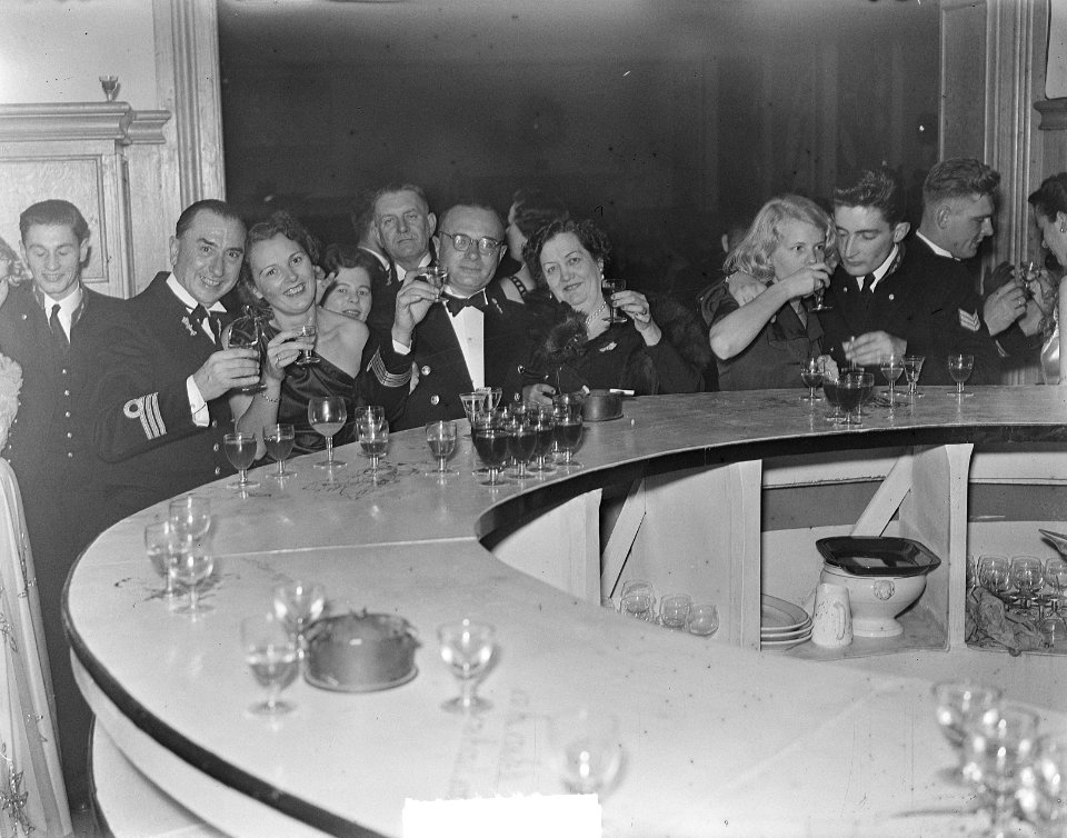 Adelborsten_Assaut_feest_Den_Helder,_Bestanddeelnr_904-3450