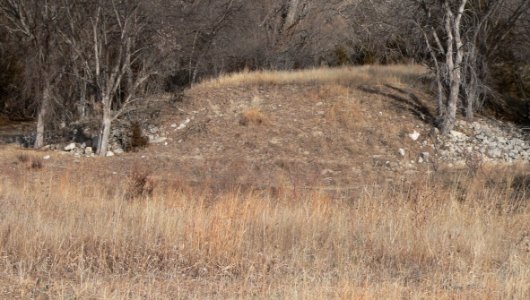 Adamson_Bridge_site_N_abutment_from_S_bank_1