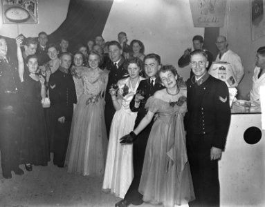 Adelborsten_Assaut_feest_Den_Helder,_Bestanddeelnr_904-3488