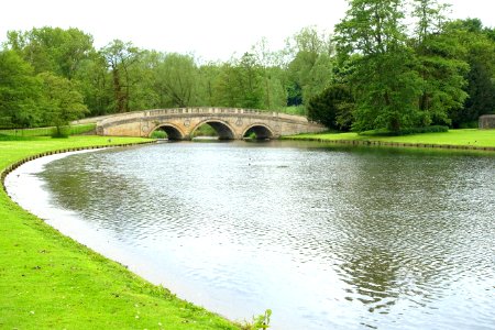 Adam_Bridge_over_the_Cam_-_Audley_End_House_-_Essex,_England_-_DSC09475