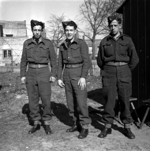 Adelborsten_te_Gilze-Rijen,_Bestanddeelnr_902-6288