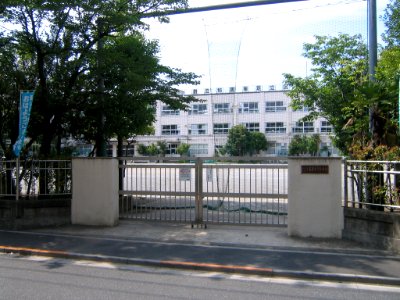 Adachi_nishihokima_elementary_school