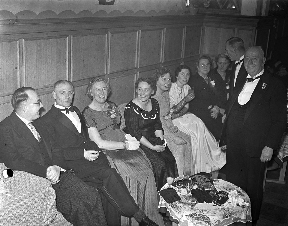 Adelborsten_Assaut_feest_Den_Helder,_Bestanddeelnr_904-3446