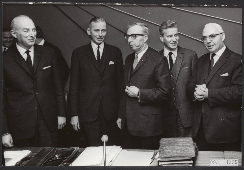 Activiteiten minister van financien zijlstra in 1966 1967, Bestanddeelnr 093-1335