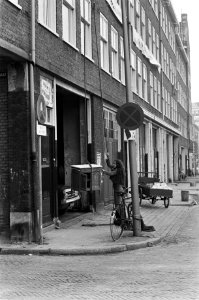 Actiegroepen en bewoners Lastageweg (Nieuwmarktbuurt) bereiden zich voor op sloo, Bestanddeelnr 927-8577