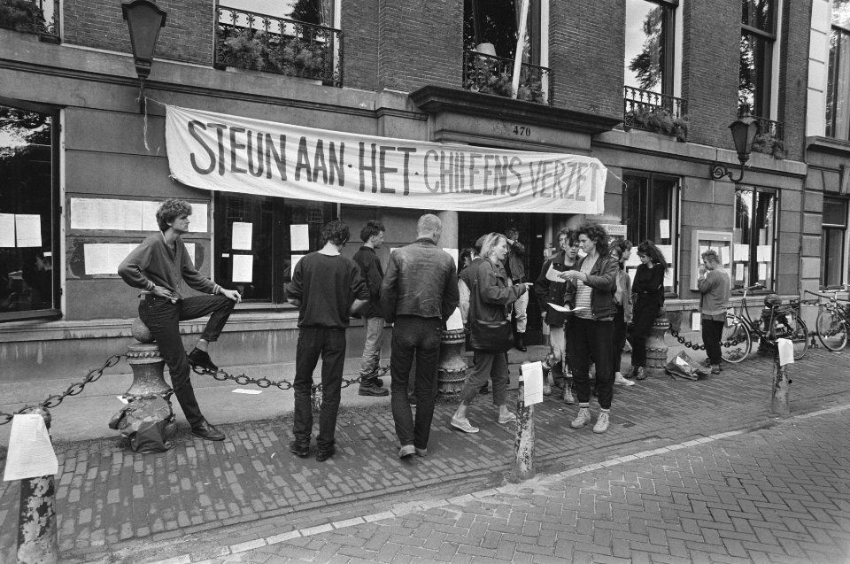 Actie Chilenen bij Goethe Instituut te Amsterdam, Bestanddeelnr 934-0366