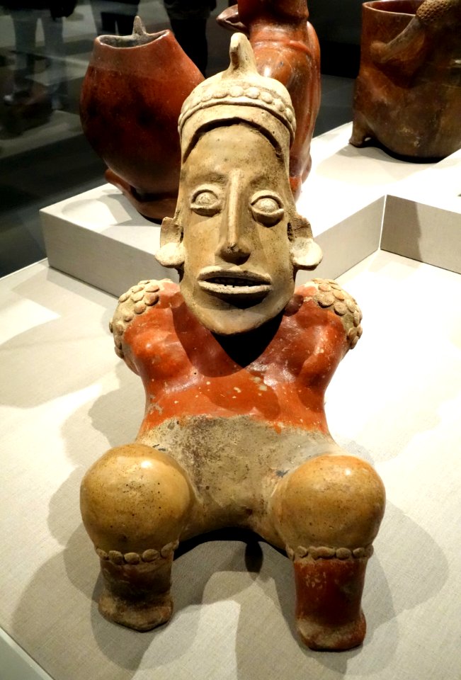 Acrobat, West Mexico, Jalisco, 300 BC to 300 AD, earthenware and pigment - De Young Museum - DSC00412