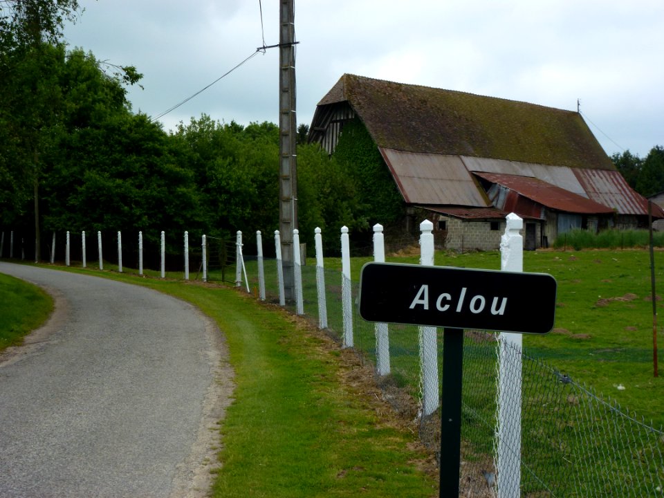 Aclou (Eure, Fr) city limit sign