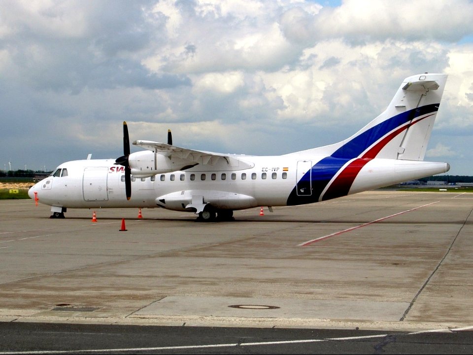 Aerospatiale Alenia ATR-42-300 Swiftair EC-IVP Leipzig Halle (LEJ - EDDP), 10 May 2005