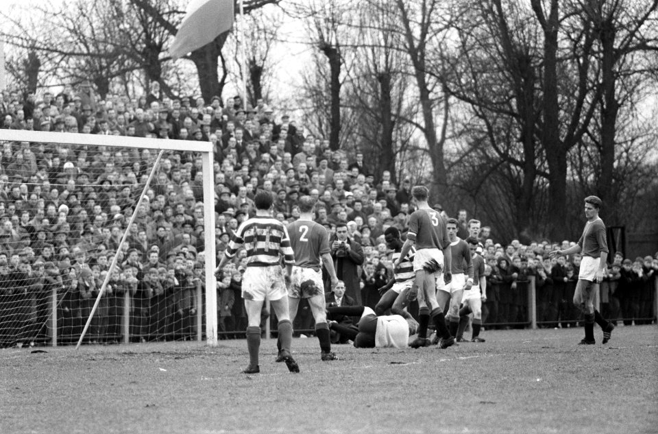 ADO tegen Blauw-Wit 1-4 Spelmoment, Bestanddeelnr 913-4888