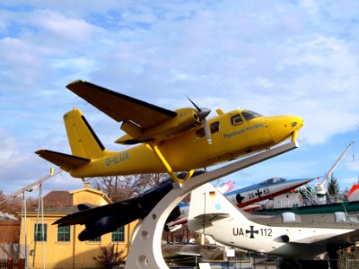 Aero Commander 680F, D-ILUX
