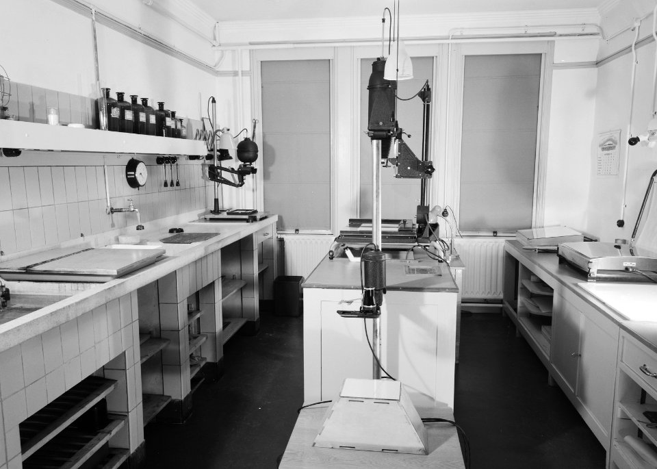 Afdeling Bedrijfsfotografie Doka, Bestanddeelnr 162-0823